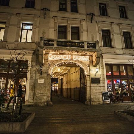 Budapest Kingdom Apartment Central & Car Parking On-Site & Aircon & Quiet & Family Friendly Exterior photo